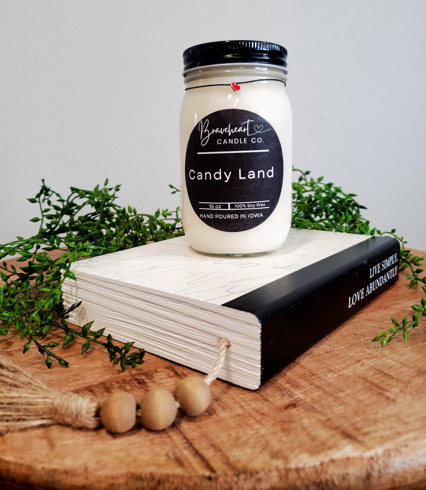 Candyland 16 oz Candle